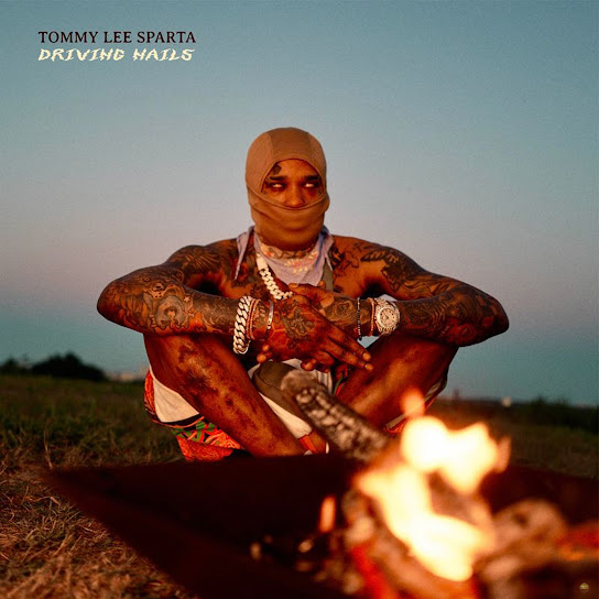 Tommy Lee Sparta – Driving Nails